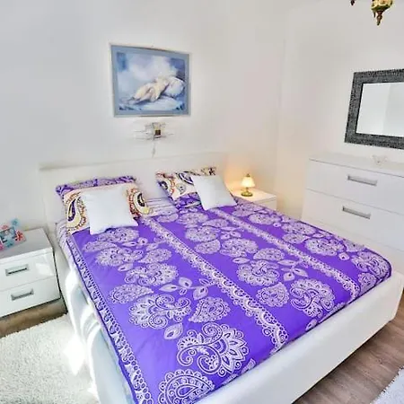 Orhideja, Bol,otok Brac شقة بول